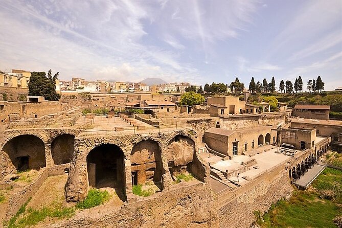 Full-Day Private Tour of Pompeii and Amalfi Coast from Rome - Pompeii’s Archaeological Park: Skip-the-Line Access and Expert Guidance