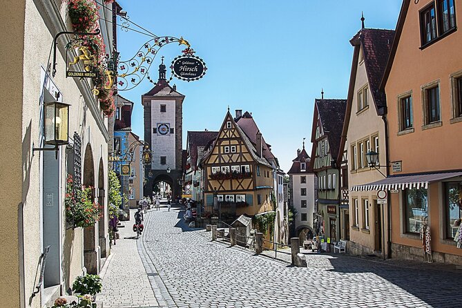 Full-Day Private Tour to Rothenburg ob der Tauber from Frankfurt - Visiting Rothenburgs Market Square and Its Historical Significance