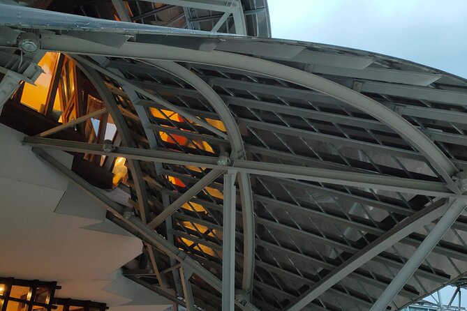 Full-Day Rioja Wineries Tour from Madrid with Pickup and Drop off - Transportation from Madrid to La Rioja in Comfort