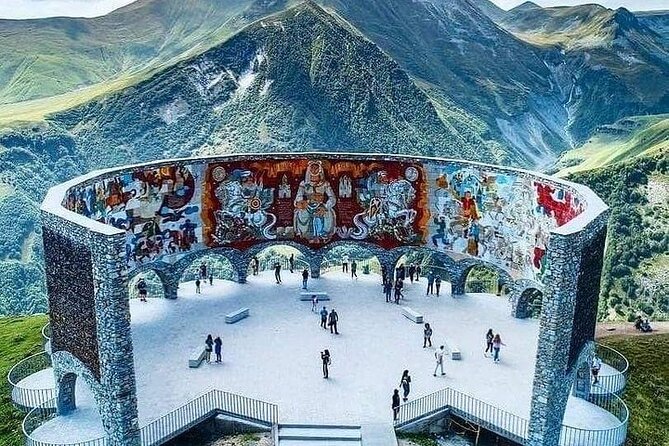 Full-day Tour in Tbilisi, Anauri, Gudauri, and Kazbegi - Exploring the Ananuri Fortress and Its Surroundings