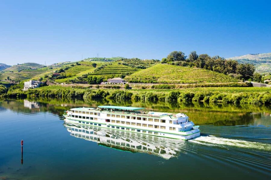 Full Day Tour - Transfer to Douro Valley from Lisbon w/stops - Departure and Pickup in Lisbon for a Seamless Start