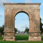 Full Day Visiting Tarragona and Sitges from Barcelona - Roman and Modern Coastal Spots: From the Arch of Bará to Sitges