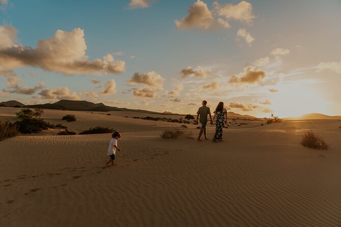 Fun and spontaneous family photoshoot - Corralejo Fuerteventura - Additional Features and Considerations