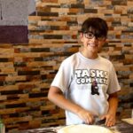 Funchal: Hands On Pizza Making Class - Crafting Your Own Pizza from Scratch