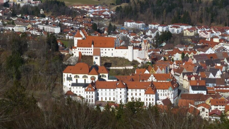 Füssen: Private Guided Walking Tour - Exploring Füssen’s Historic Walled Town