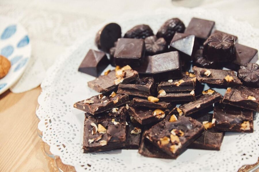 Gastronomic and Cultural Experience - Sampling Local Snacks and Beverages in Barcelos