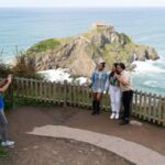 Gaztelugatxe and Gernika Tour From San Sebastian - Gernika and Its Tree: A Reflection of Basque Resilience