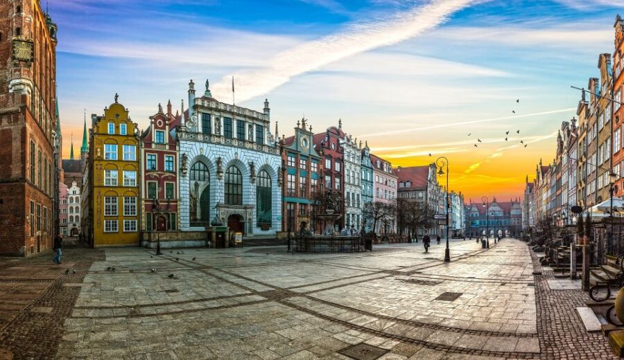 Gdansk Old Town: German Influence Walking Tour - Exploring Gdansk’s Historic Relationship with Germany