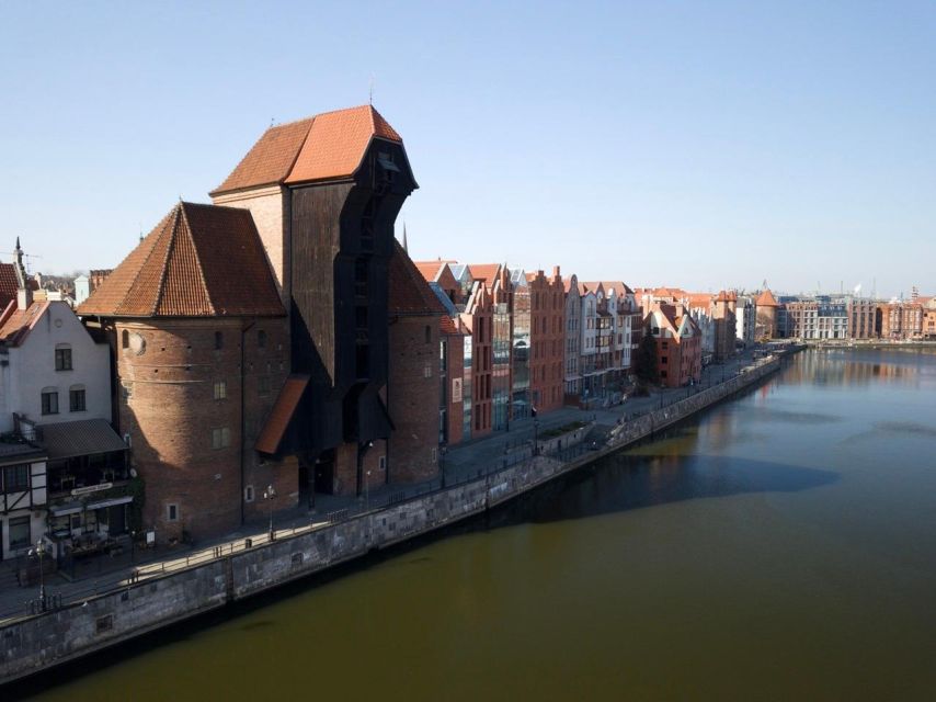 Gdansk: Private Old Town Tour - Visiting the Roof of Gdansk for Panoramic Views