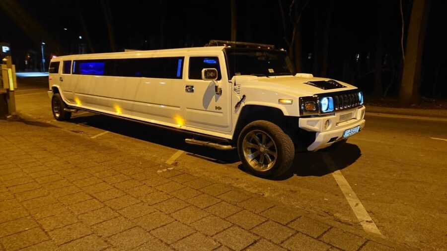 Gdansk VIP Party: Exclusive 3 or 5-Hour Hummer Limo Tour - The Luxurious Hummer Limousine: Interior and Features