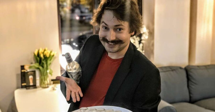 Gdask: Authentic Polish Vodka & Food Experience - Exploring Gdansk Old Town with a Focus on Vodka