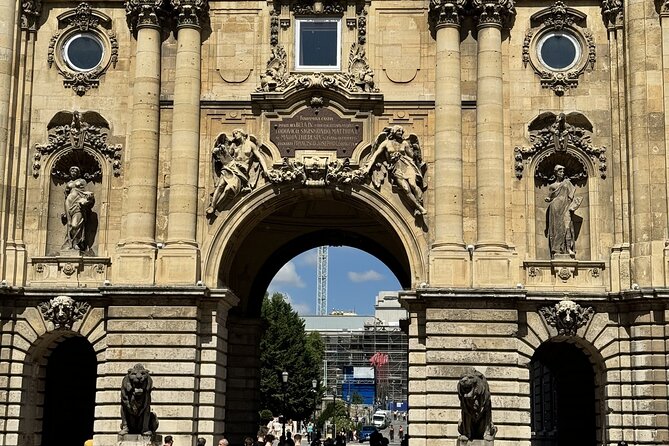 Gems of the Budapest Castle District Walking Tour - Discovering the Major Landmarks of Castle Hill