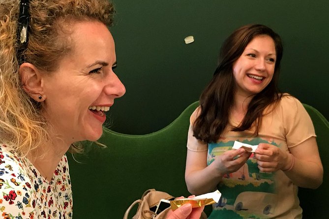 Geneva 3-hour Chocolate Tasting Tour and Old Town Visit - Starting Point and Tour Duration in Geneva’s City Center