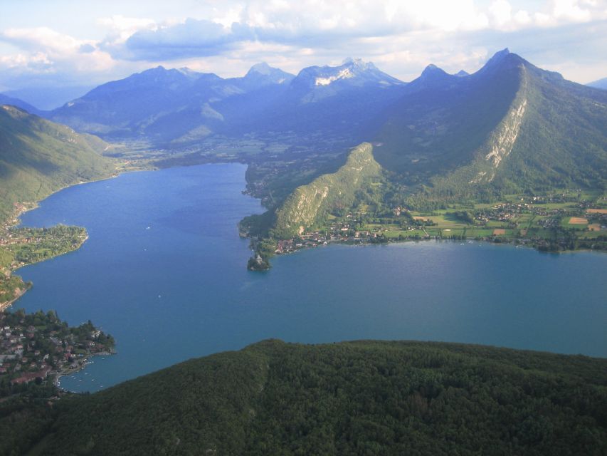 Geneva & Annecy Private City Tour and Optional Cruise - Geneva’s Old Town: Cobblestones and Iconic Landmarks