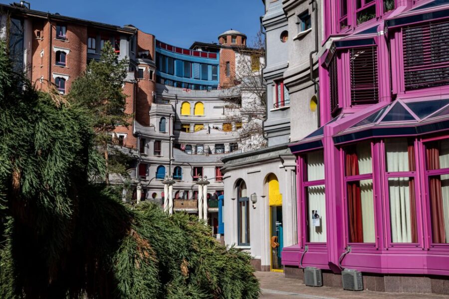 Geneva: Insta-Perfect Walk with a Local - Exploring Geneva’s Most Instagrammable Spots