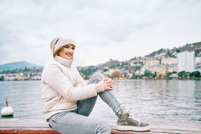 Genevas Winter Wonderland: A Festive Christmas Tour - Discovering Geneva’s Oldest Residence at Tavel House