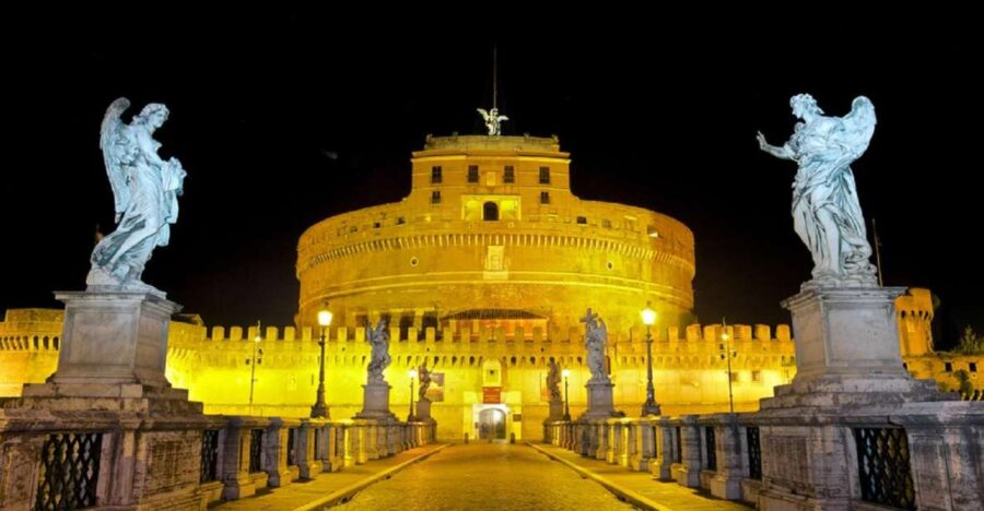 Ghosts of Rome 2-Hour Tour - The Tour’s Starting Point at Piazza Colonna