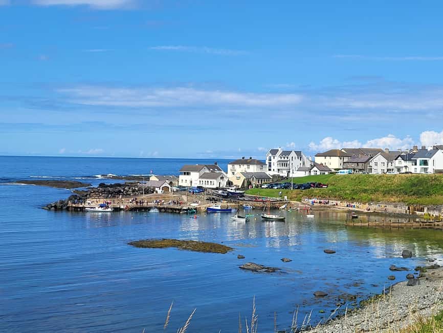 Giant's Causeway Private Tour by Five Star Luxury Transfers - Exploring Belfast with a Black Cab Tour