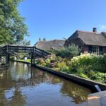 Giethoorn Roundtrip Transport with Optional Guided Canal Cruise - Relaxed Transportation from Amsterdam to Giethoorn