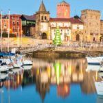 Gijón : Walking Tour of the Historic Center - Contemplating the Bay from Gijón’s Coast