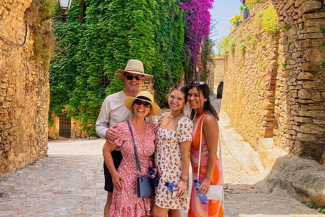 Girona and Costa Brava Small Group Tour from Barcelona - From the Old Town to the Castle District