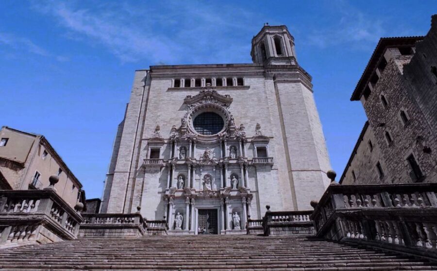 Girona: Cathedral of Girona + Art Museum + St. Felix Church - Starting at Girona Art Museum and Collecting Tickets