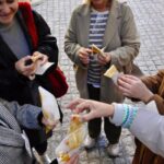 Girona Evening Food Tour & Tapas Bar Experience - Exploring Girona’s Historic Streets: Carrer de Santa Clara and Pont de les Peixateries Velles