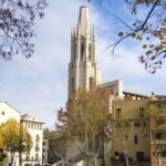 Girona - Private Historic Walking Tour - Starting Point at the Eiffel Bridge and Onyar River Views