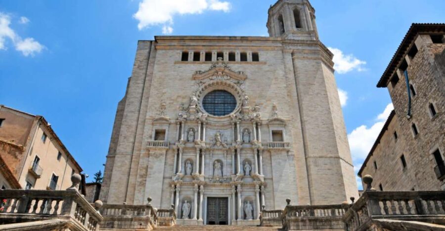 Girona: Self-guided Audio City Tour on Your Phone - Downloading and Accessing the Tour