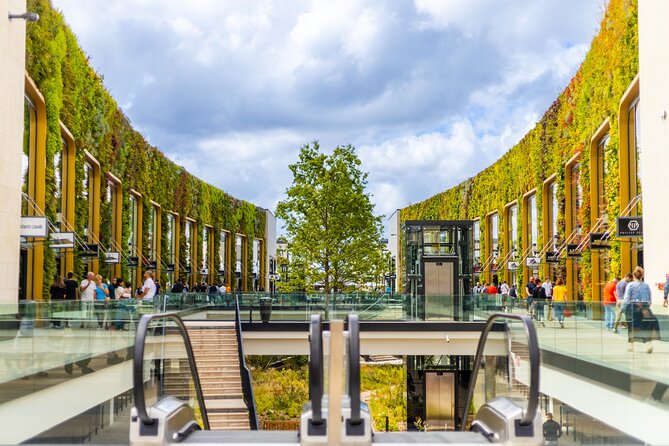 Giverny McArthurGlen Outlet Village Roundtrip Transfer from Paris - Comfortable Transport Ensures a Relaxing Journey