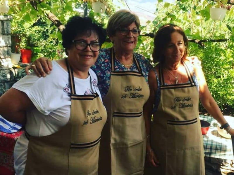 Gjirokastër: Traditional Albanian Vegetarian Cooking Class - Exploring the Historic Pazar i Vjeter Neighborhood