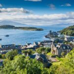 Glasgow: Glencoe & Oban Privately Guided Day Tour in Luxury MPV - Exploring Inveraray’s Picturesque Streets and Loch Fyne Views