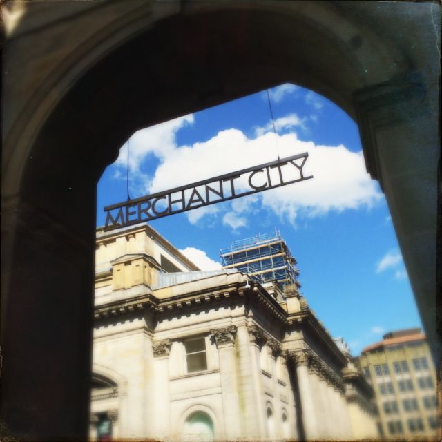 Glasgow in a Day: Private Sightseeing Tour from Edinburgh - Starting the Day with Glasgow Cathedral’s Medieval Charm
