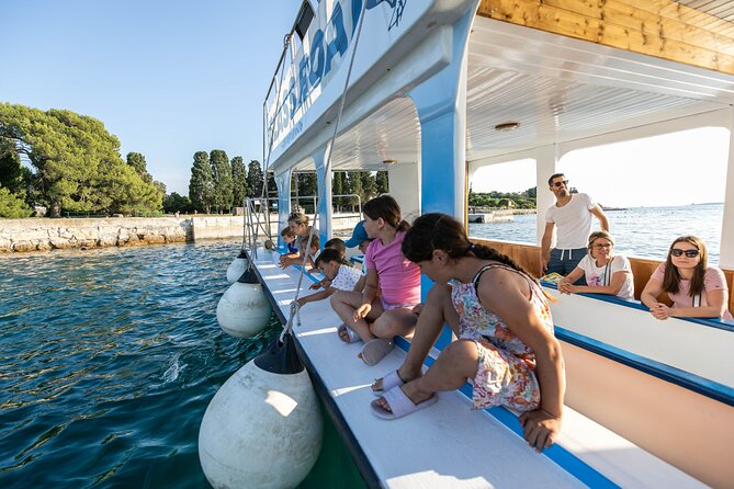 Glass boat tour Faana with swimming stop - The Highlights of the Brijuni Islands and St. Jerolim