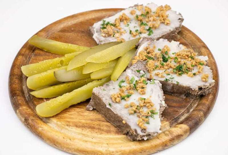 Gniezno Tour and Polish Food Experience - Exploring Gniezno’s Most Famous Landmark: Gniezno Cathedral