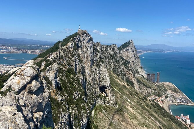 Go Tours 360° Experience in Gibraltar with Professional Guide - Europa Point: A Panoramic View of North Africa