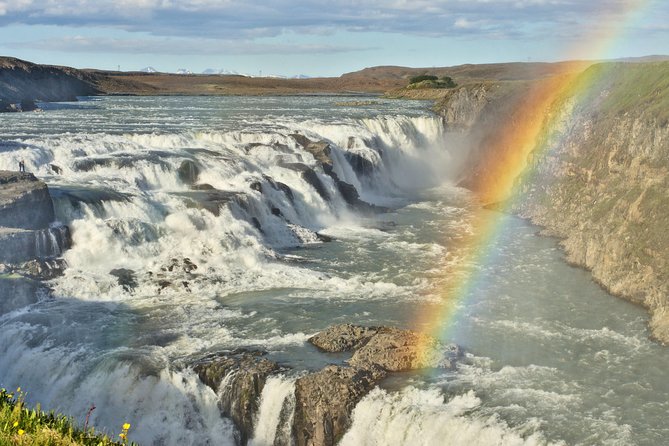 Golden Circle with extra G - The Power and Majesty of Gullfoss Waterfall