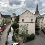 Good morning Düsseldorf: The tour for early risers - Meeting Point at Castle Square and Its Significance