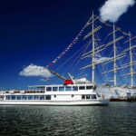 Gothenburg: 4-Hour Guided Boat Tour to Vinga Island - Scenic Departure from Lilla Bommen in Gothenburg