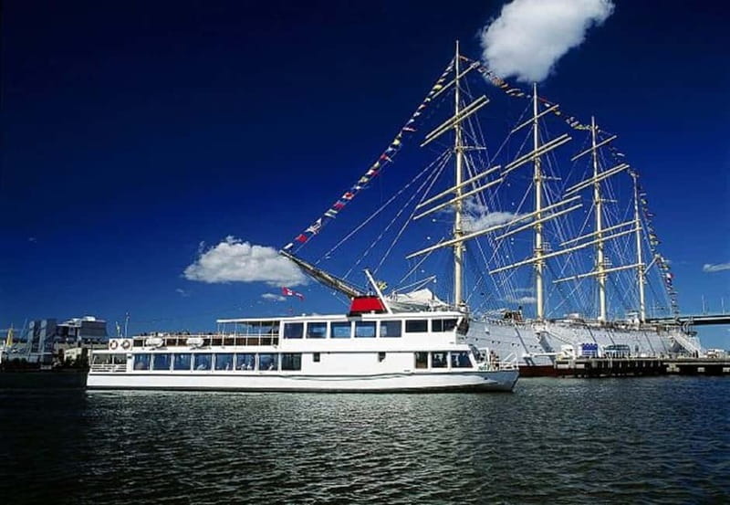 Gothenburg: 4-Hour Guided Boat Tour to Vinga Island - Scenic Departure from Lilla Bommen in Gothenburg