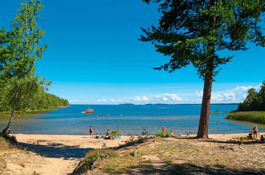 Gothenburg: Private Day Trip to Lake Vänern & Läckö Castle - From Gothenburg to Lake Vänern and Lidköping’s Shores