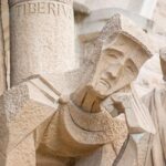 Gothic Quarter Private Tour with Sagrada Familia Skip the Line - Meeting Location and Accessibility