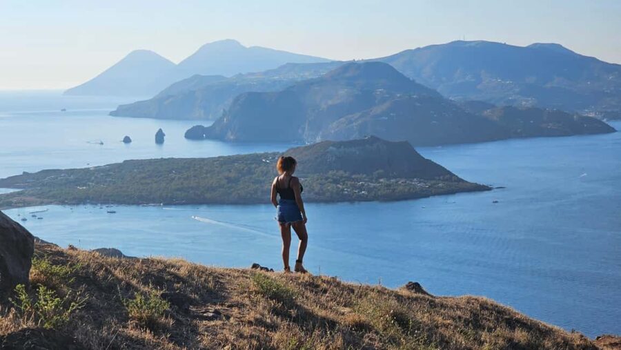 Gourmet Sunset Walk - Starting Point at Vulcano Porto and Scenic Transfer