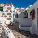 Gran Canaria: Exclusive Wine Tasting with Food Pairing - Scenic Venue with Breathtaking Views of Mogán Valley