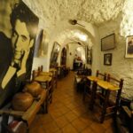 Granada: Alhambra Guided Tour and Flamenco Show - From Moorish Fortresses to Granadas Streets