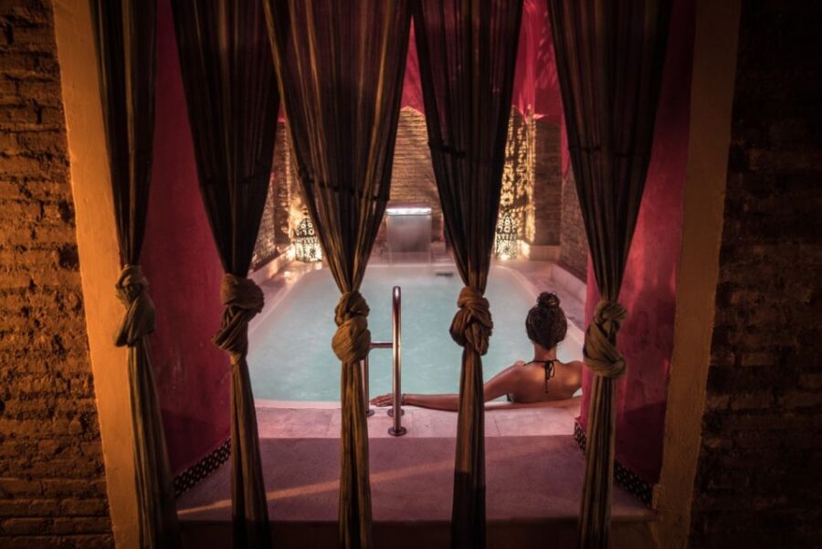 Granada: Hammam Experience with Massage at Baños de Elvira - The Moorish Architecture of Elvira Baths