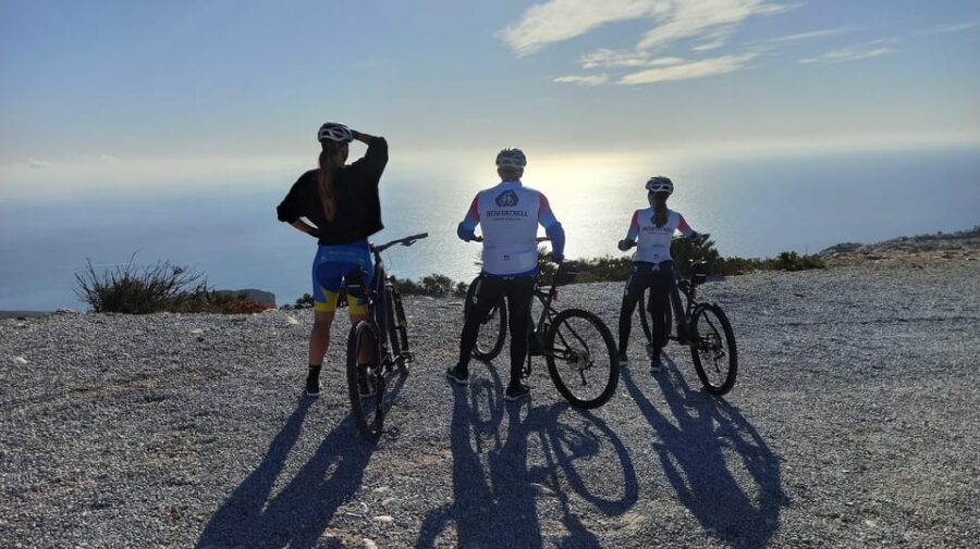 Granadella: Ebike Tour to Granadella, Puig Llorença & Moraig - Climbing to Puig de la Llorença for Panoramic Views