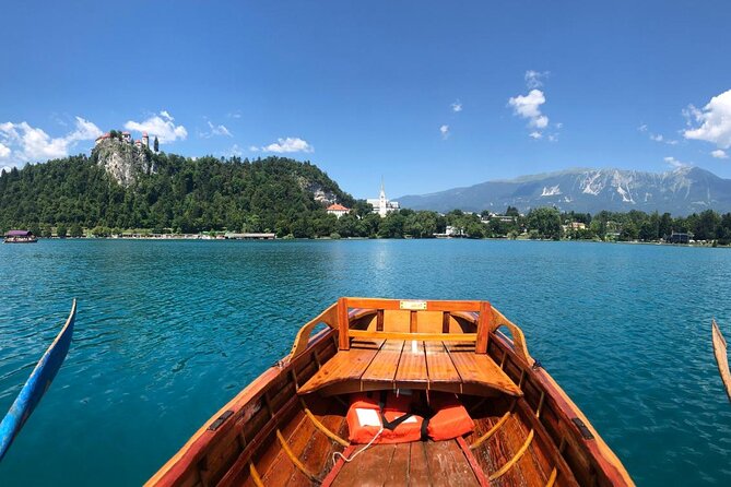 Grand SLOVENIA: Ljubljana + Lake Bled + Postojna Cave - Day Tour - Visiting Bled Castle and Bled Island: Iconic Landmarks with Stunning Views