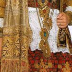 Greek dance lessons - Exploring the Greek Costumes and Jewelry