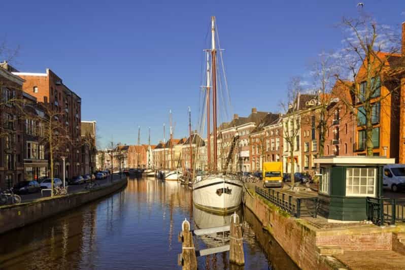 Groningen: Private custom tour with a local guide - Exploring Groningen’s Main Landmarks and Hidden Corners